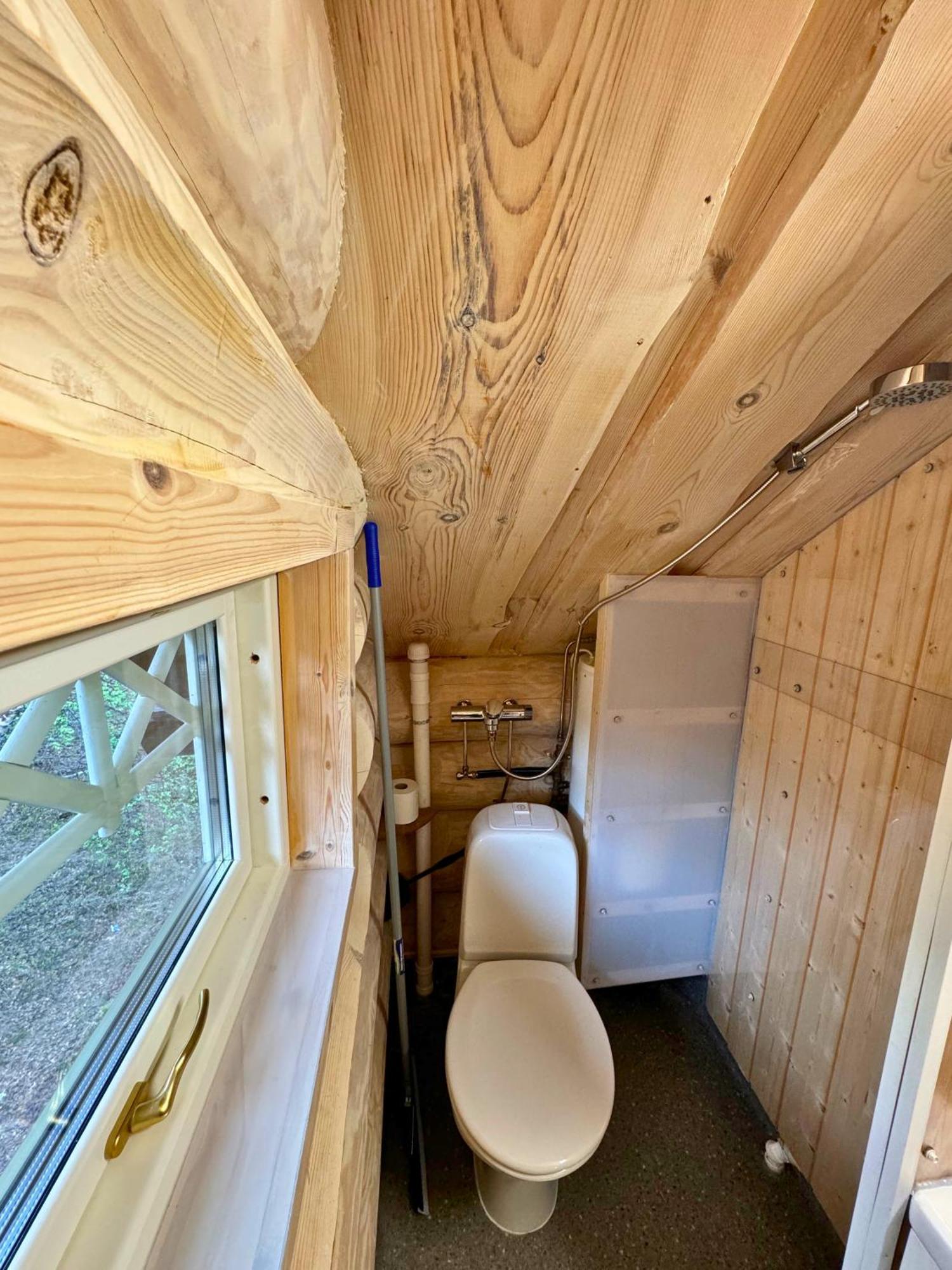 Unique Arctic Timber Cabin Skaidi Exterior photo